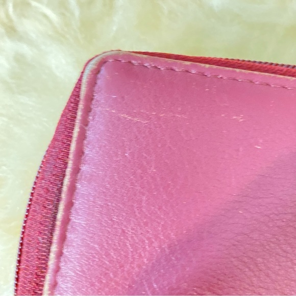 Great American Leather Works Burgundy Multi-Slot Wallet - Picture 14 of 14